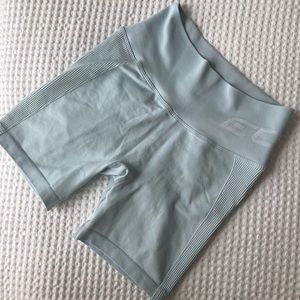 Like New - ECHT Arise Scrunch Short